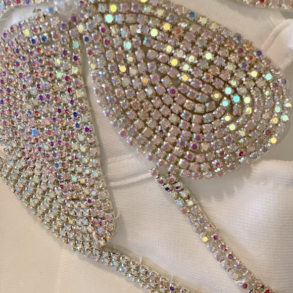 White Floral Appliqué Cutout Minidress in Diamond Blanc Designer Lux Par… - Picture 6 of 8